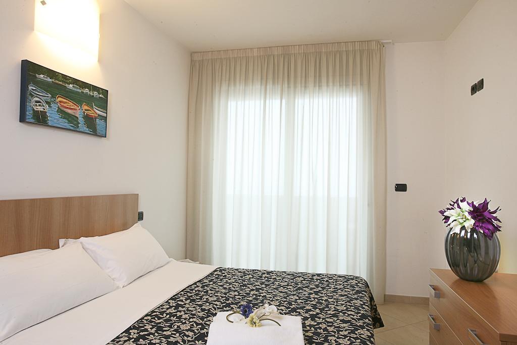 Residence A-More Rimini Extérieur photo